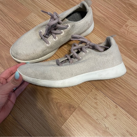 Allbirds Women's‎ Wool Runners Cream/Tan Size 8 - Picture 2 of 7